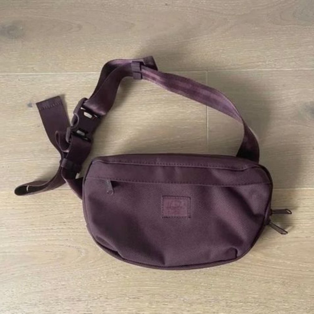 Herschel Supply Company Hip Pack Fanny Pack, Maroon